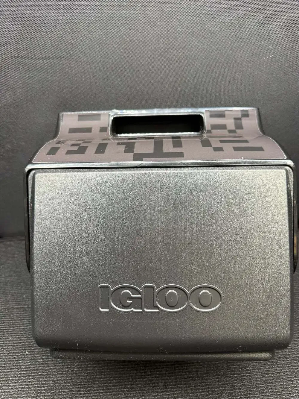 Igloo Minecraft Enderman Little Playmate 7 Qt Cooler